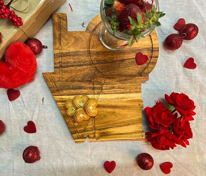 Valentine's Day Gifts Organic Acacia kitchen Cutting Chopping Charcuterie Board Platter Butcher Block for Cheese and Vegetables Meat (Love Shaped Board 10.7"L x 9.6"W)