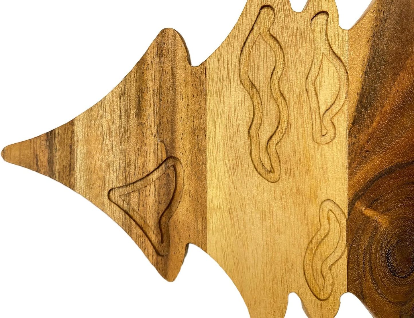 Wood Cutting Board for Kitchen Christmas Snow Leaf Tree Shaped Wooden Cutting Board with Handle & Grooves, Decorative cutting board for Cheese and Charcuterie Platter 14"L x 13"W