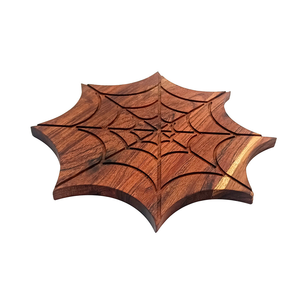 Halloween Spider Net Shaped Wood Cutting Board for kitchen Decoration, Gothic Cutting Boards, Charcuterie Wooden Boards, Serving Platter